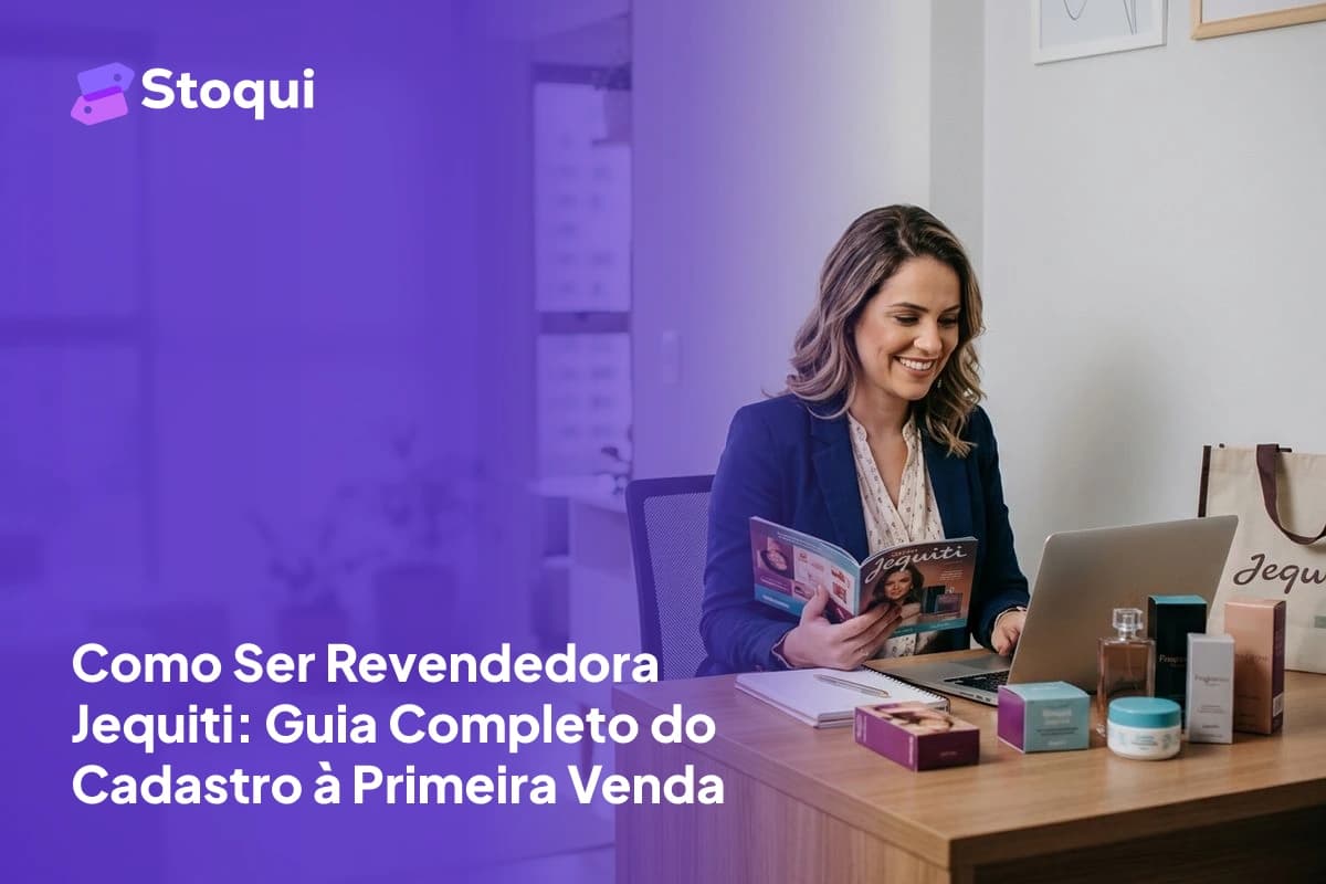 Mulher organizando produtos de perfumaria e maquiagem em casa para revenda