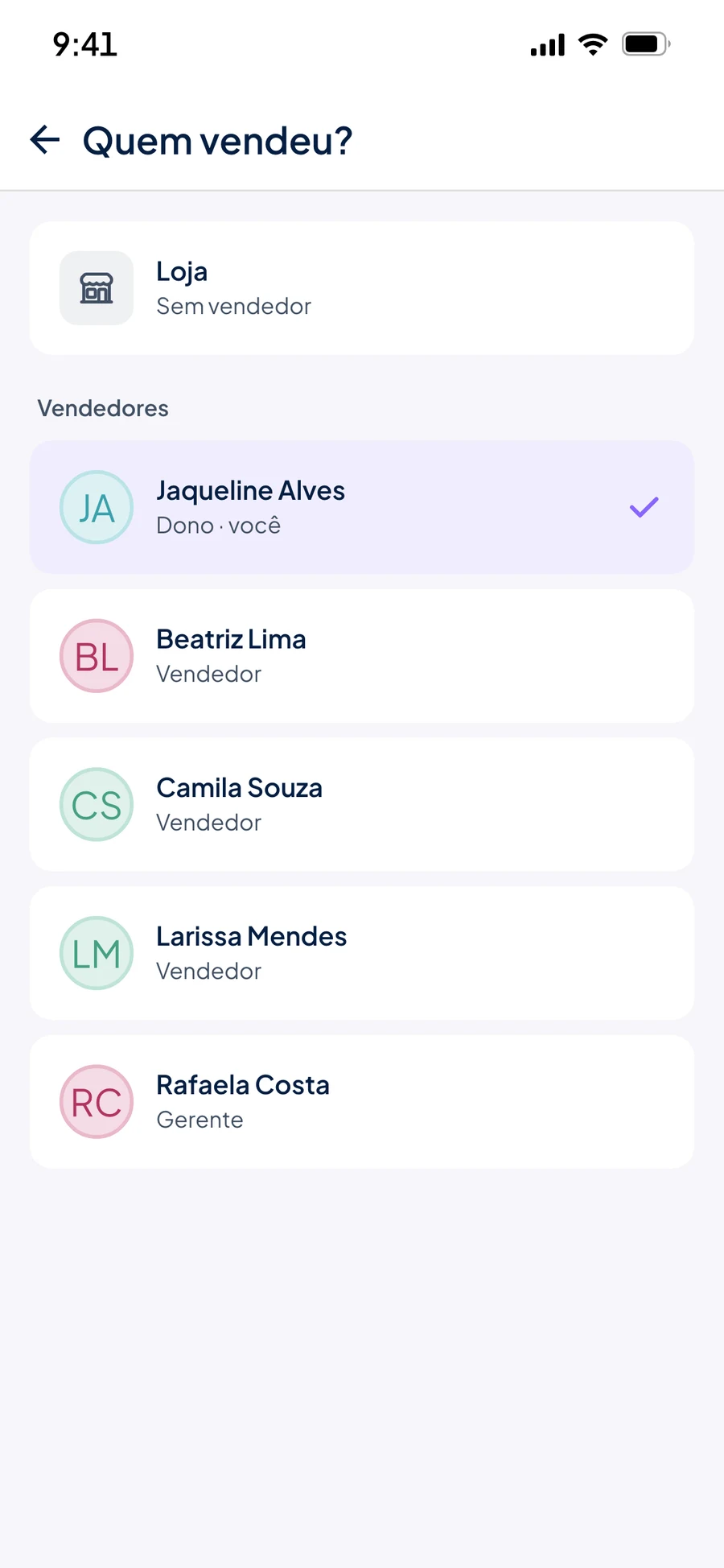 Tela Quem vendeu? do Stoqui com a opção Loja sem vendedor, a dona e os vendedores para escolher